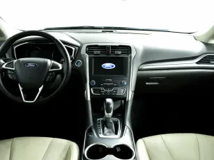 Ford  10