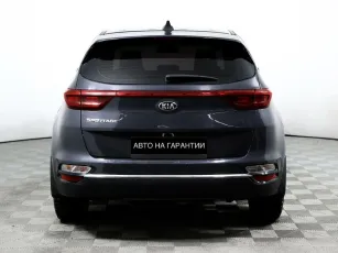 Kia  6