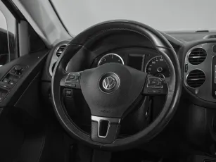 Volkswagen  10