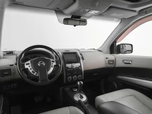 Nissan  6