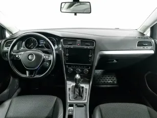 Volkswagen  6