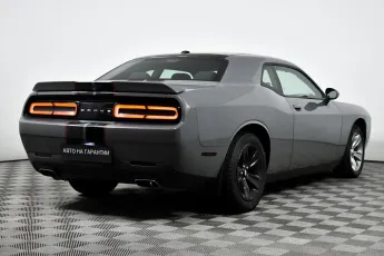 Dodge  4