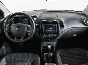 Renault  9