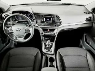 Hyundai  10