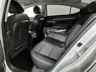 Hyundai  12
