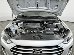 Hyundai  6