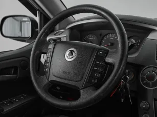 SsangYong  10