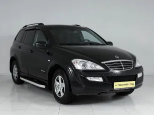 SsangYong  3
