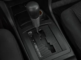 Mitsubishi  16