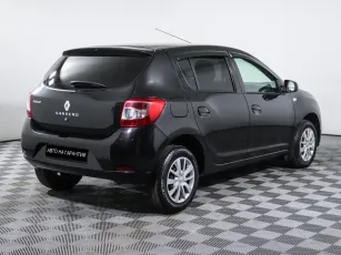 Renault  3
