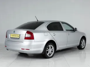 Skoda  4