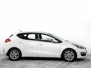 Kia  4
