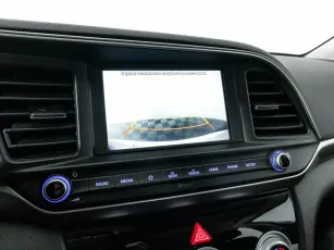 Hyundai  12