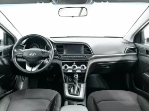 Hyundai  6