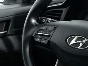 Hyundai  9