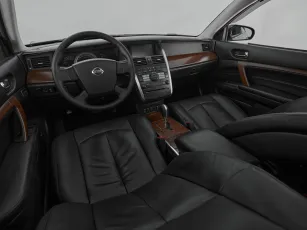 Nissan  10