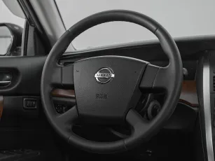 Nissan  11