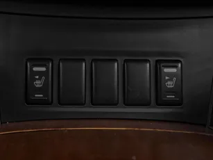 Nissan  15