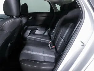 Kia  13
