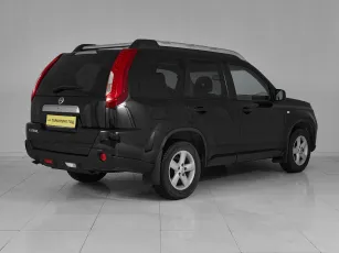 Nissan  6
