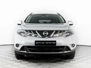 Nissan  2