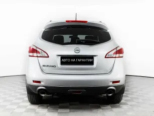 Nissan  6