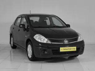 Nissan  3