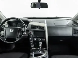 SsangYong  7