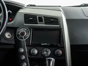 SsangYong  8