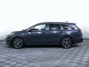 Kia  3
