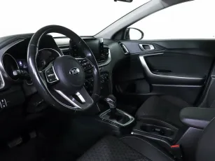 Kia  9