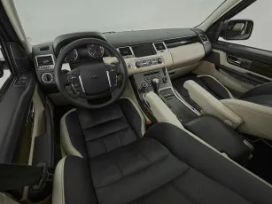 Land Rover  8