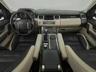 Land Rover  9