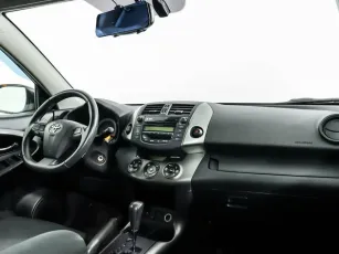 Toyota  5