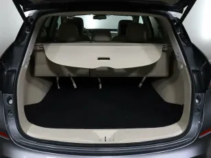 Nissan  19