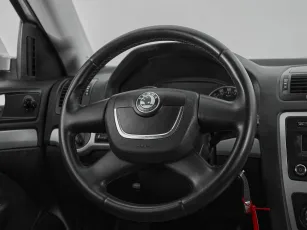Skoda  10