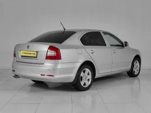 Skoda  6