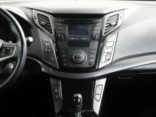 Hyundai  8