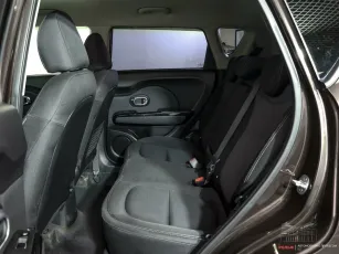 Kia  14