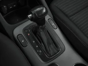 Kia  16
