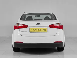 Kia  5