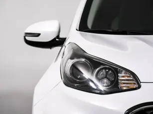 Kia  7