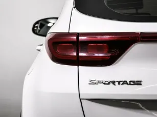 Kia  8