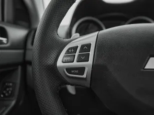 Mitsubishi  11