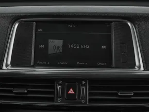 Kia  16