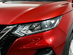 Nissan  7