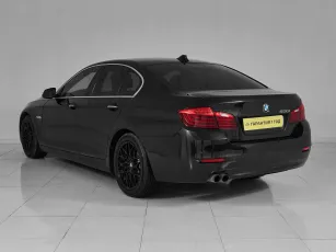 BMW  6