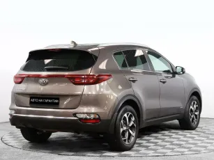 Kia  3