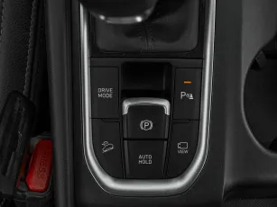Hyundai  19