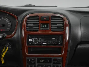 Hyundai  13